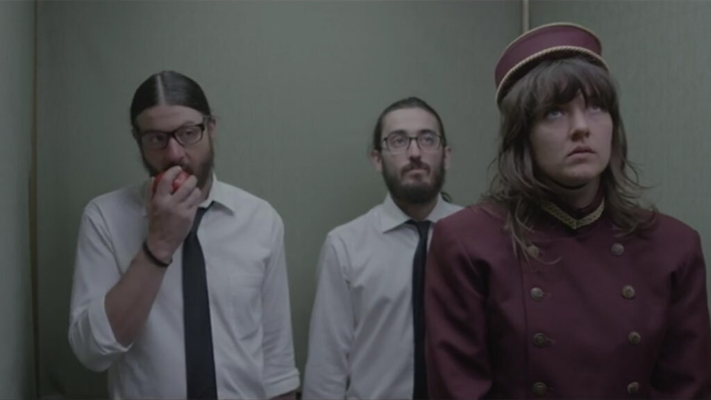 Sleater-Kinney, Jeff Tweedy and Others Join Courtney Barnett in New Video