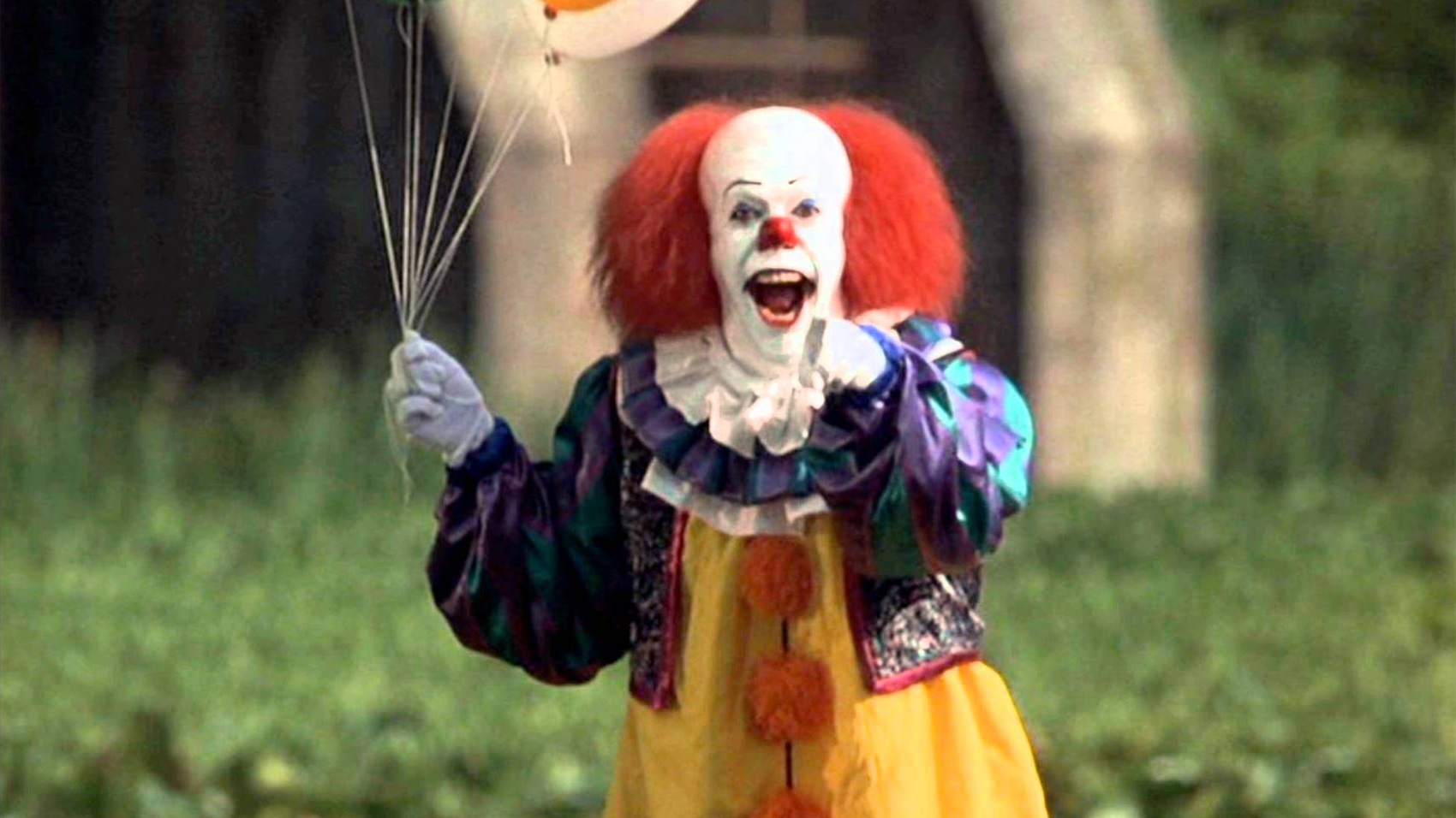 Pennywise The Clown Gets A New Costume In ‘it Reboot Riot Fest