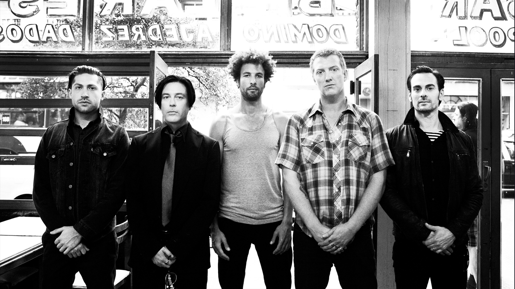Queens of The Stone Age Announce New Album, Tease New Song Riot Fest
