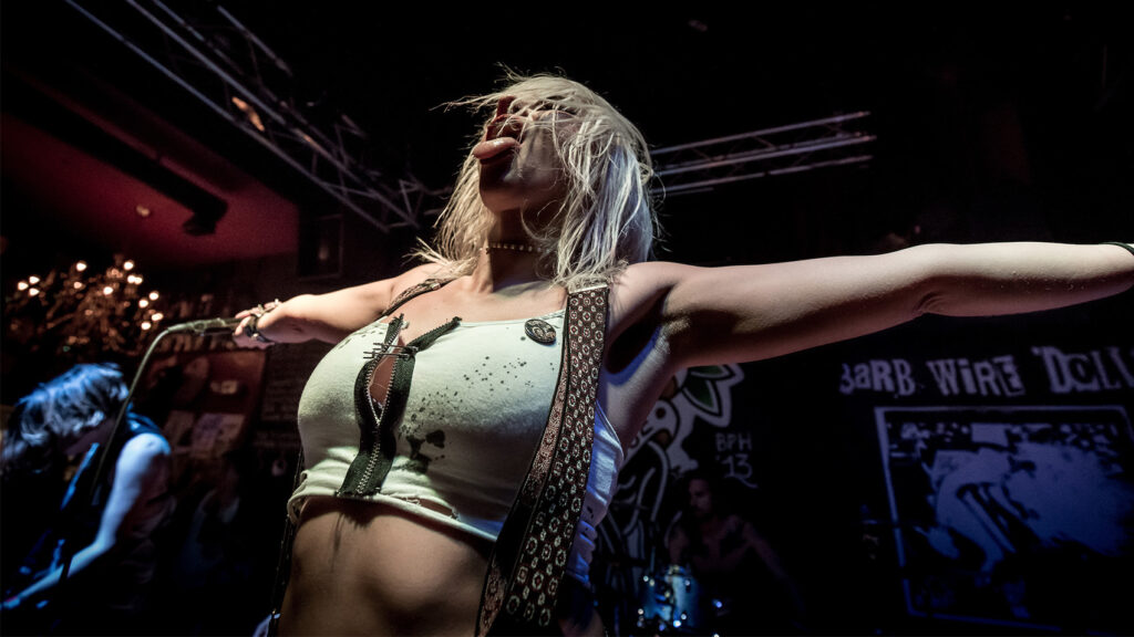 The Riot Fest Interview: Isis Queen from Barb Wire Dolls