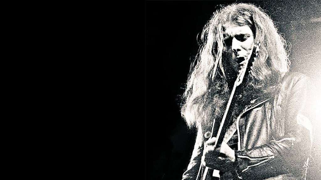 RIP ‘Fast’ Eddie Clarke. Motörhead Guitarist Dies At Age 67.