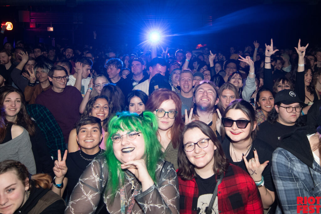 Photos of you in the crowd at Microwave with Delta Sleep, Oso Oso, and Mothé!