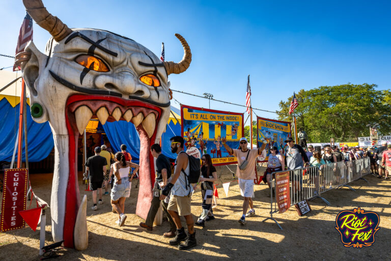 Hellzapoppin at Riot Fest 2024