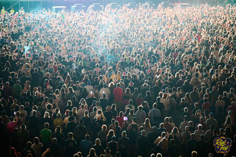 Crowd on Sept. 21, 2024 at Riot Fest