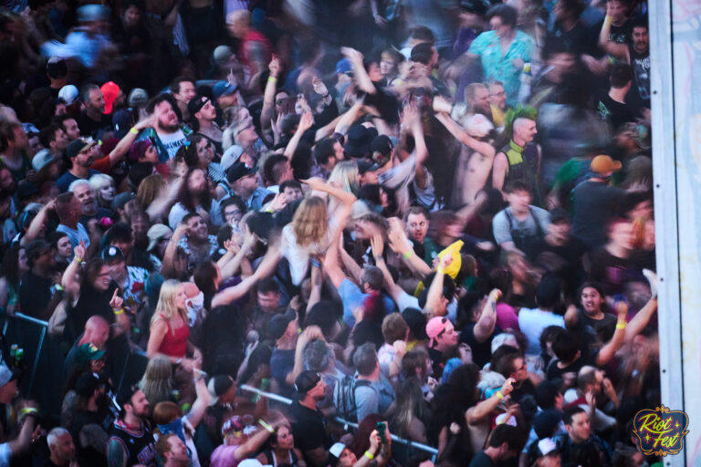 Crowd on Sept. 21, 2024 at Riot Fest