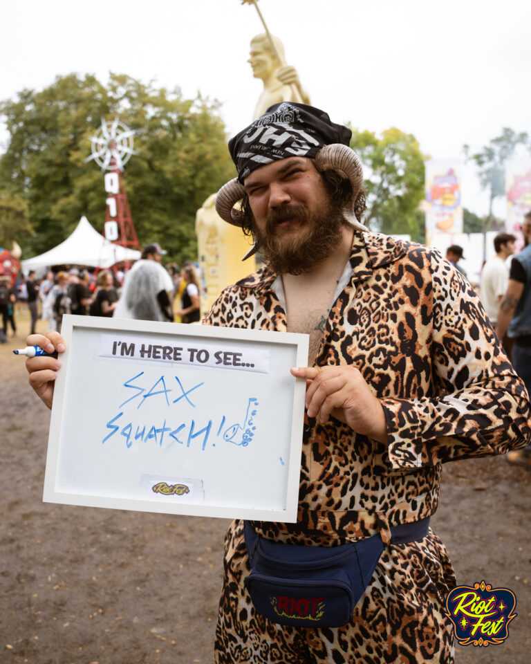 People of Riot Fest. Photo by Kate Russell