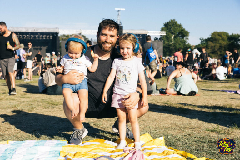 People of Riot Fest. Photo by Aldo Martinez.