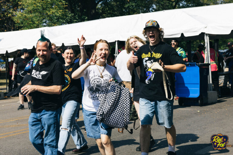 People of Riot Fest. Photo by Aldo Martinez.