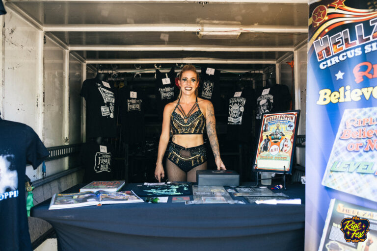 People of Riot Fest. Photo by Aldo Martinez.